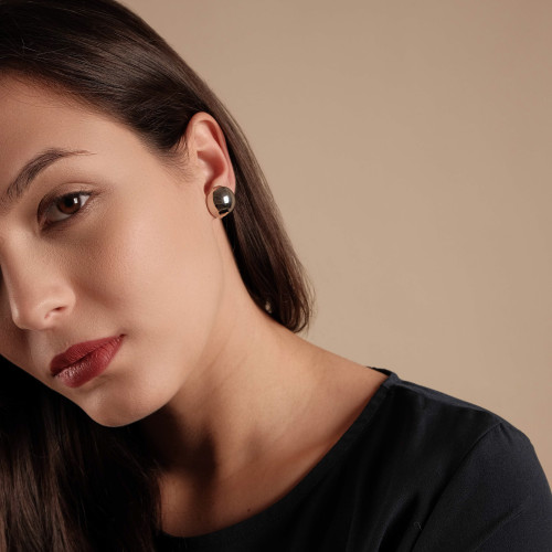 Brinco Meia Bola Lisa Tamanho M Ródio Branco