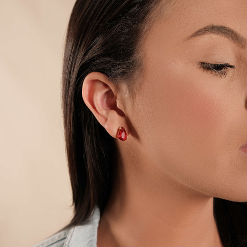 Brinco Gota Rubi 8x12 Banhado a Ouro 18K