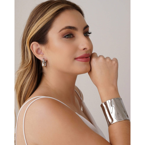 Brinco Argola Quadrada Torcida Ródio Branco