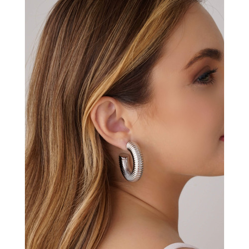 Brinco Argola Tubo Mola 4.0 cm Ródio Branco