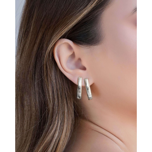 Brinco Argola Click Elíptica Lisa 2.5 cm Ródio Branco