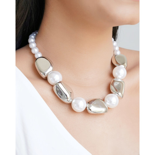 Gargantilha Orgânicos e Pérolas Ródio Branco - 40 cm