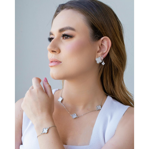 Choker Elos Trevos Madrepérola Ródio Branco