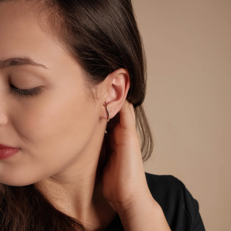 Ear Hook Filete Liso Ródio Branco