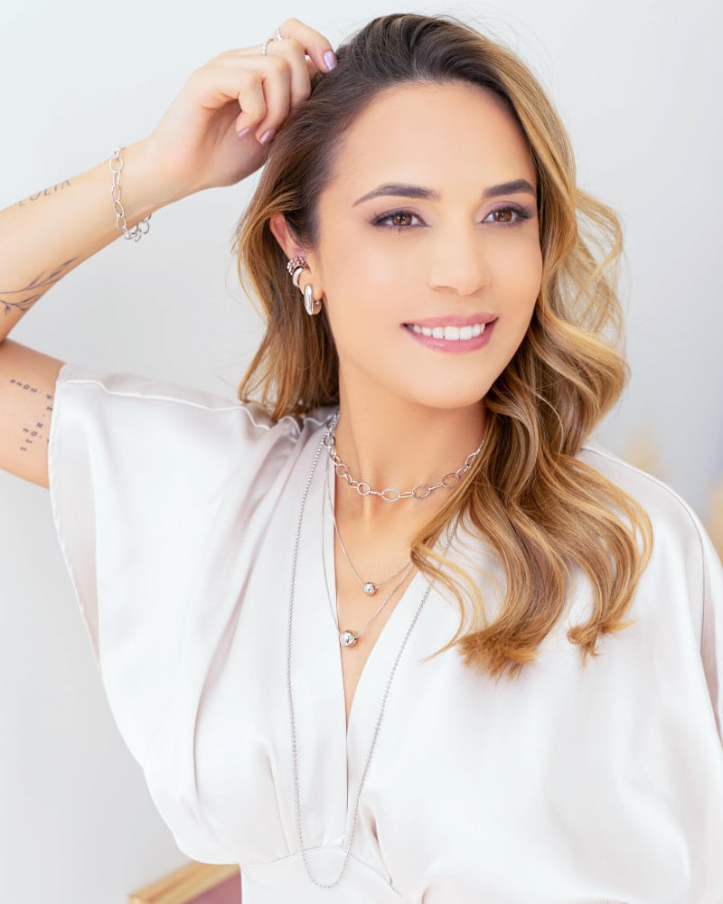 Piercing Dois Filetes Bolinhas Ródio Branco