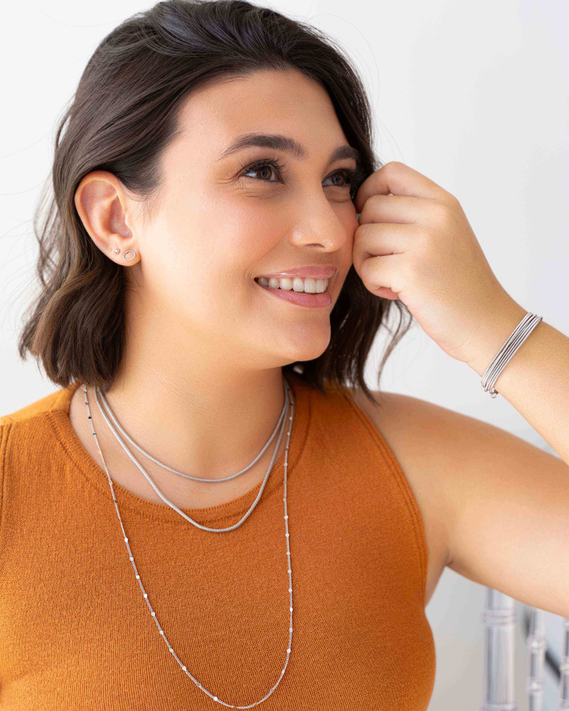 Gargantilha Longa Chapinhas Achatadas Ródio Branco