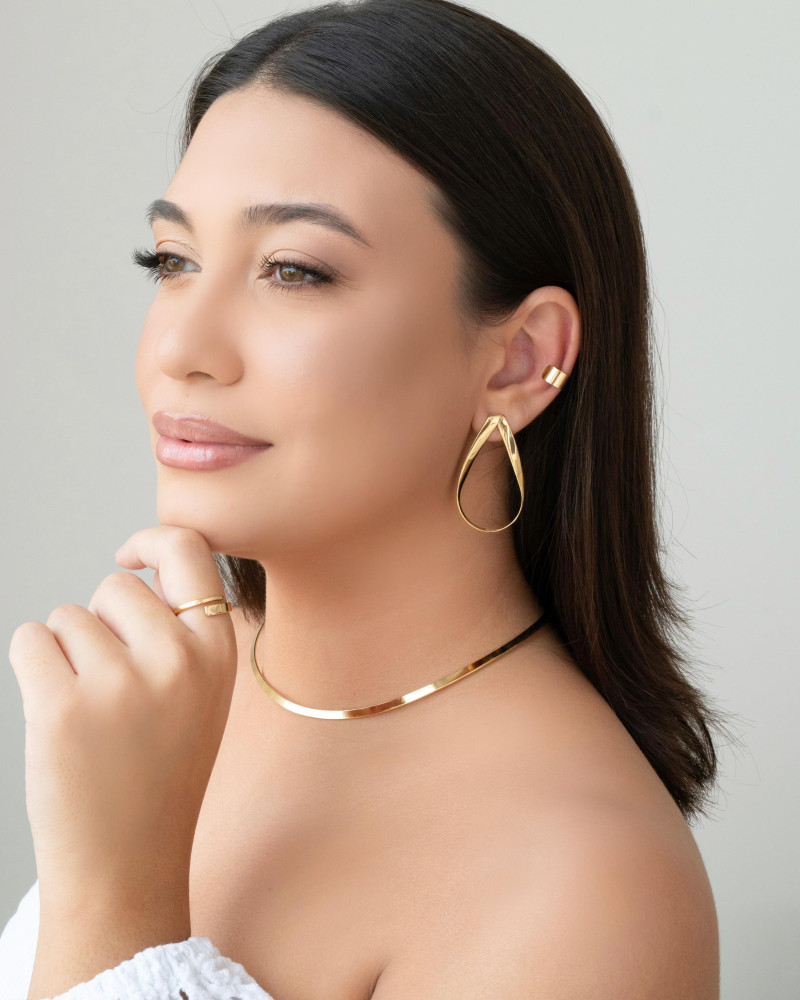 Piercing Liso Achatado Banhado a Ouro 18K