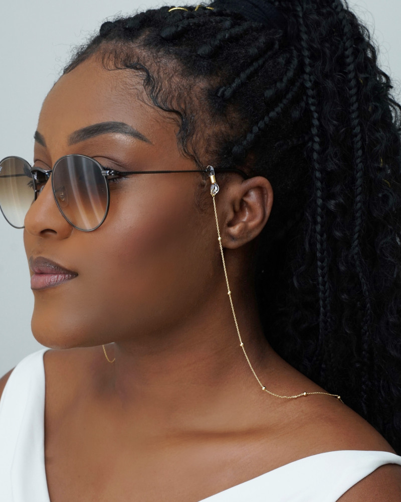 Suporte de Óculos Bolinhas Banhado a Ouro 18K