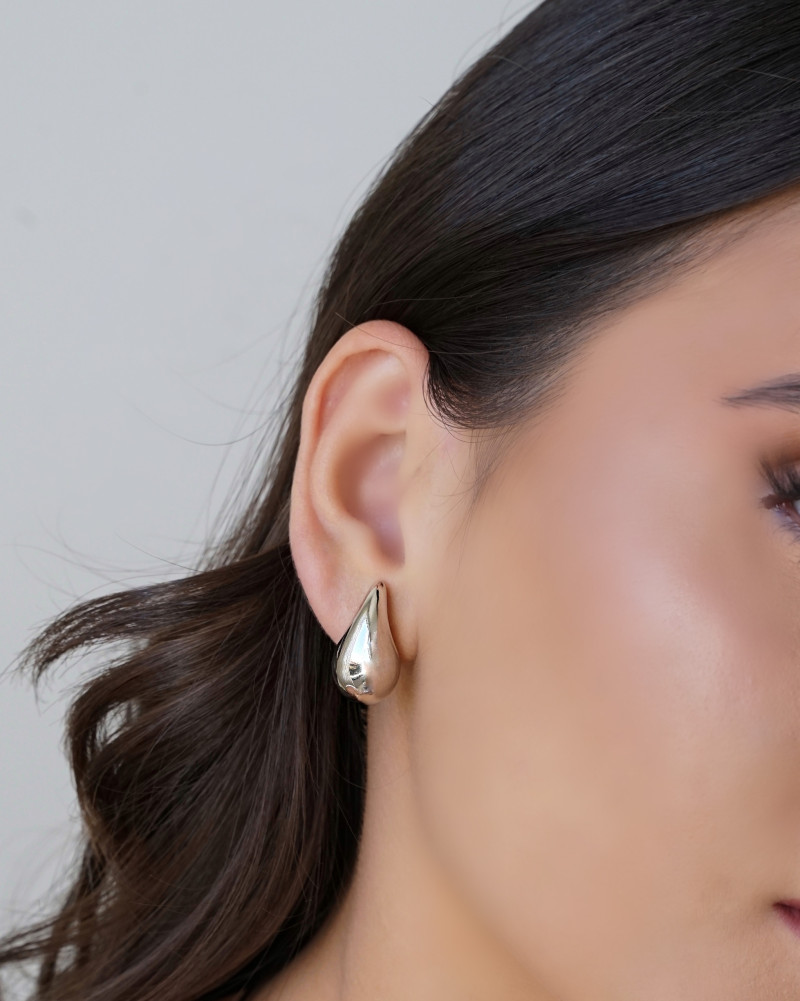 Brinco Gota Lisa 2.3 cm Ródio Branco