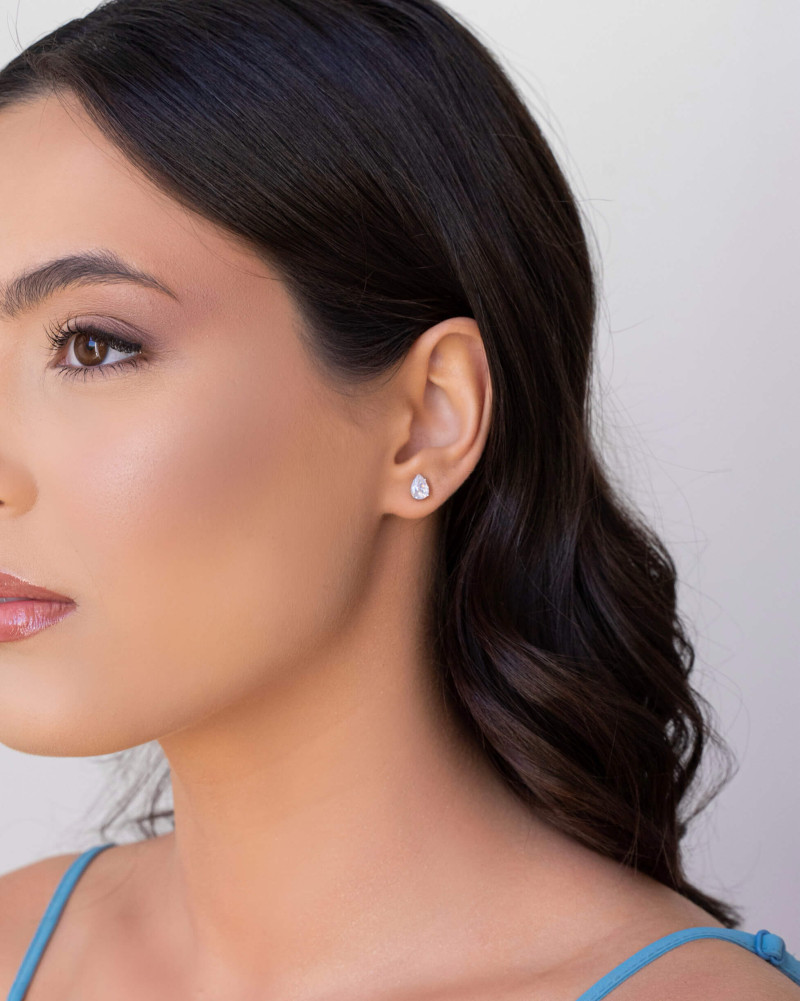 Brinco Gota Cristal Ródio Branco