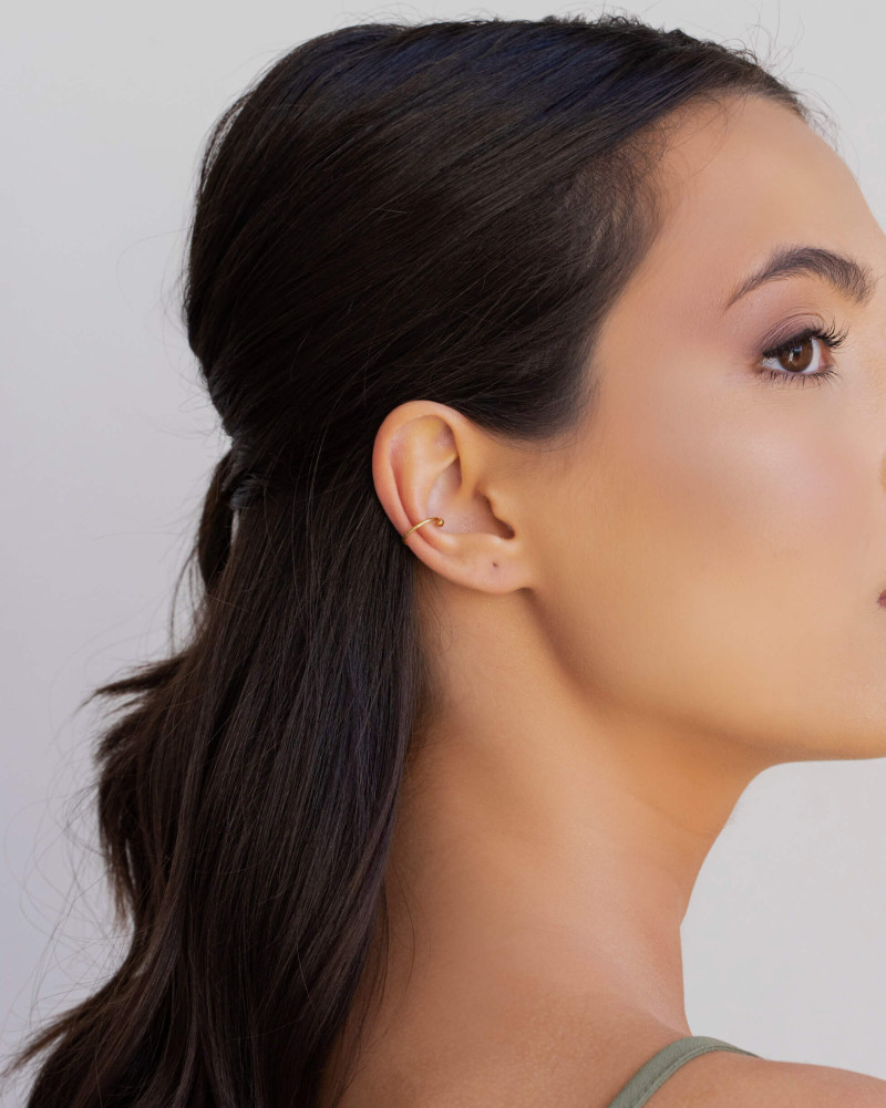 Piercing Fio Banhado a Ouro 18K