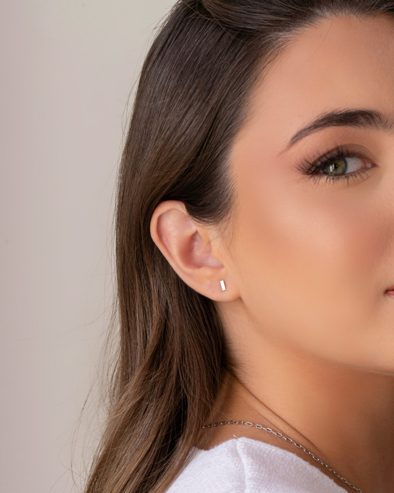 Brinco Palito Liso 5mm Ródio Branco