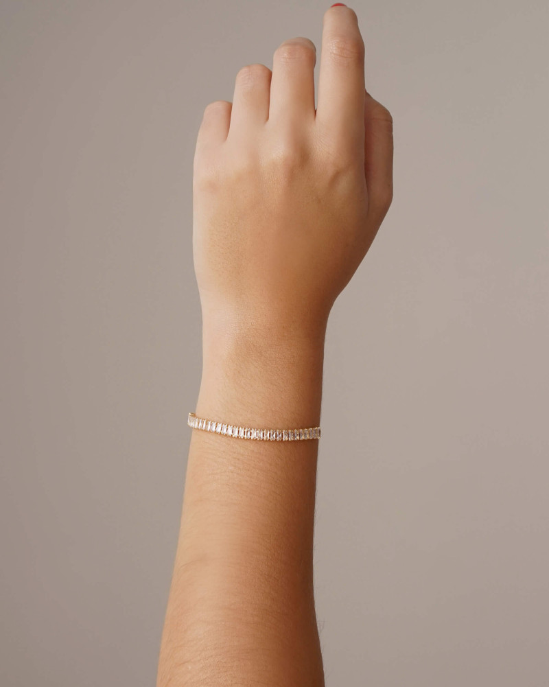 Pulseira Baguetes Zircônia Fecho Gravata Banhado a Ouro 18K - 20 cm
