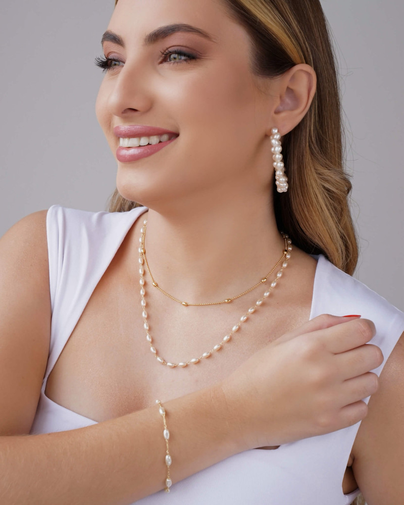 Brinco Argola Pérolas Barrocas 4.6 cm Banhado a Ouro 18K