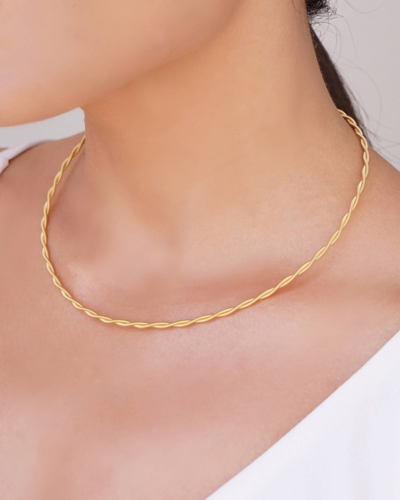 Gargantilha Corda Violão Torcida 2.5 mm Banhado a Ouro 18K