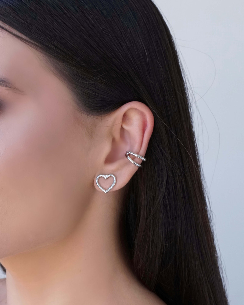 Brinco Coração Torcido Vazado 1.3 cm Ródio Branco