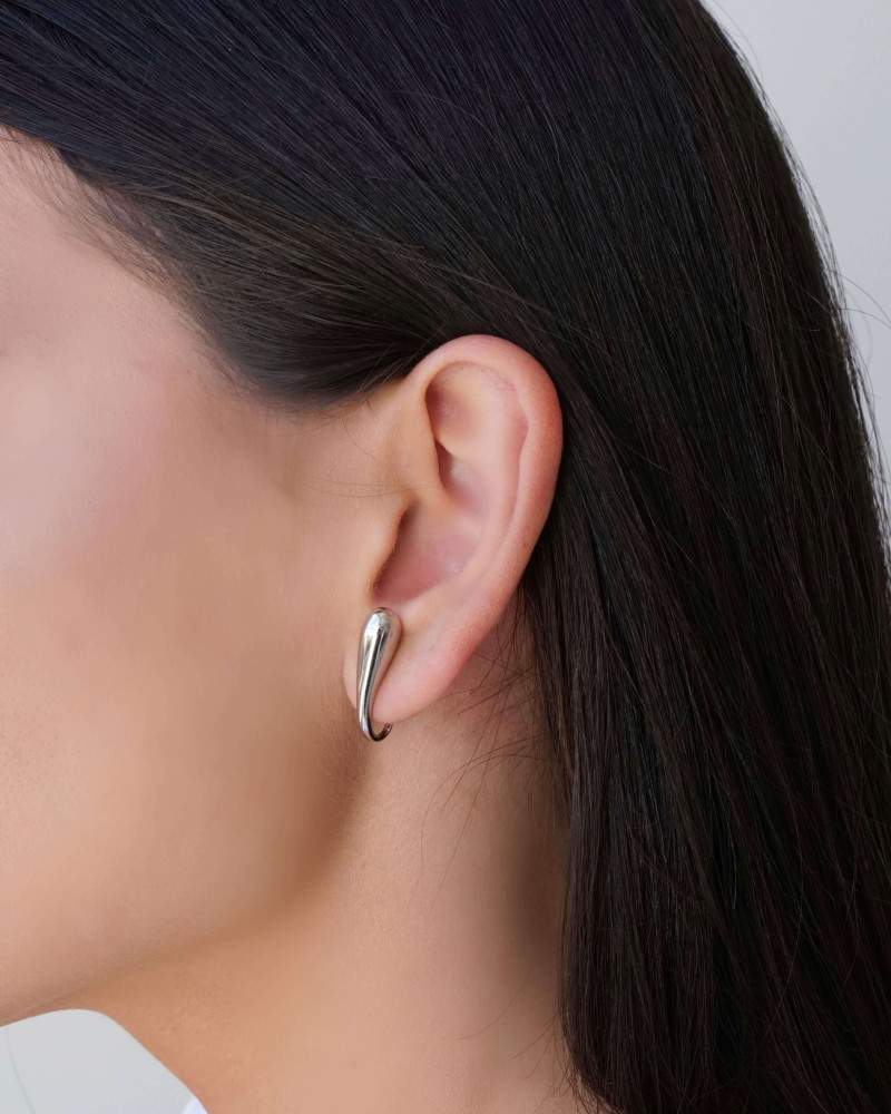 Brinco Gota Abaulada Lisa 2.5 cm Ródio Branco