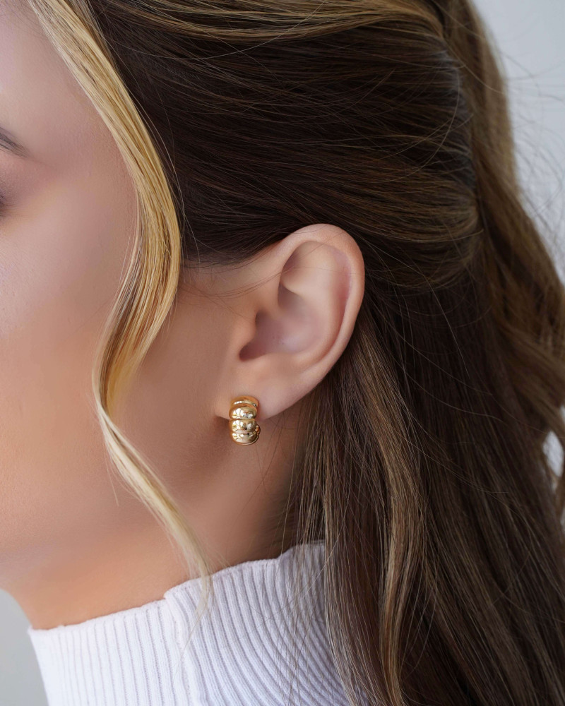 Brinco Argola Gomos Lisos 1.4 cm Banhado a Ouro 18K