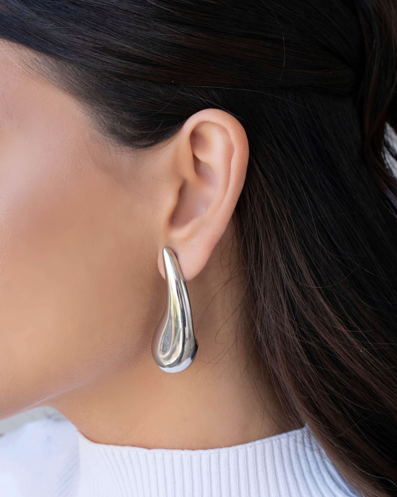 Brinco Gota Lisa 5.0 cm Ródio Branco