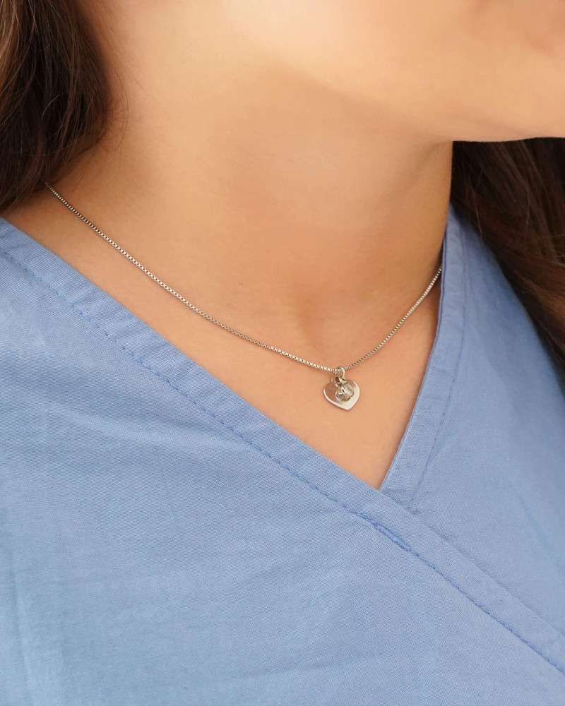 Gargantilha Infantil Veneziana Coração Ponto de Luz Cristal Ródio Branco