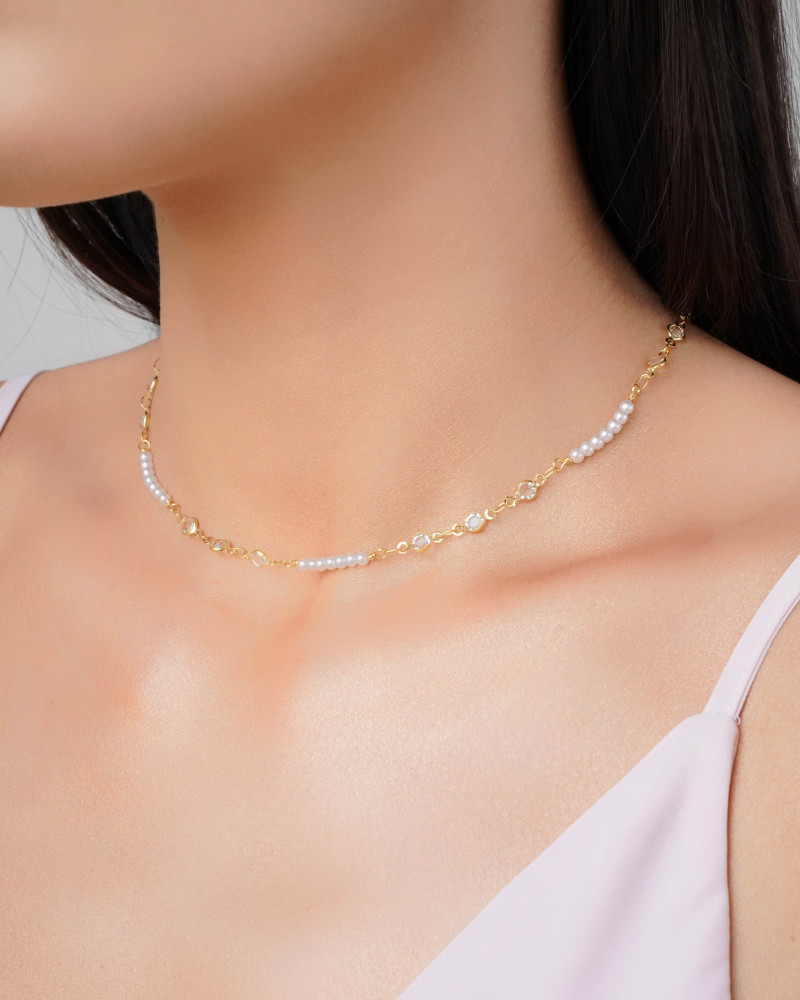 Choker Pérolas Pontos de Luz Cristal Banhado a Ouro 18K