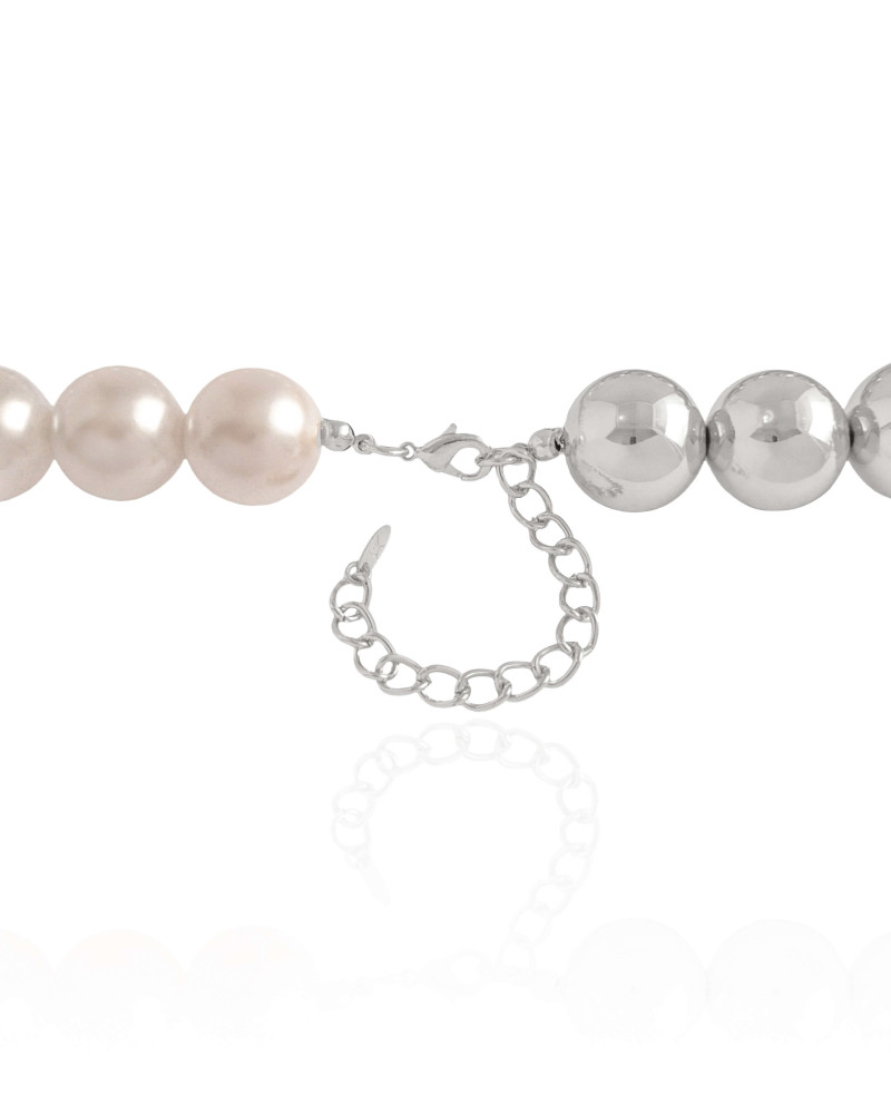 Gargantilha Bolas Lisas e Pérolas Ródio Branco - 40 cm