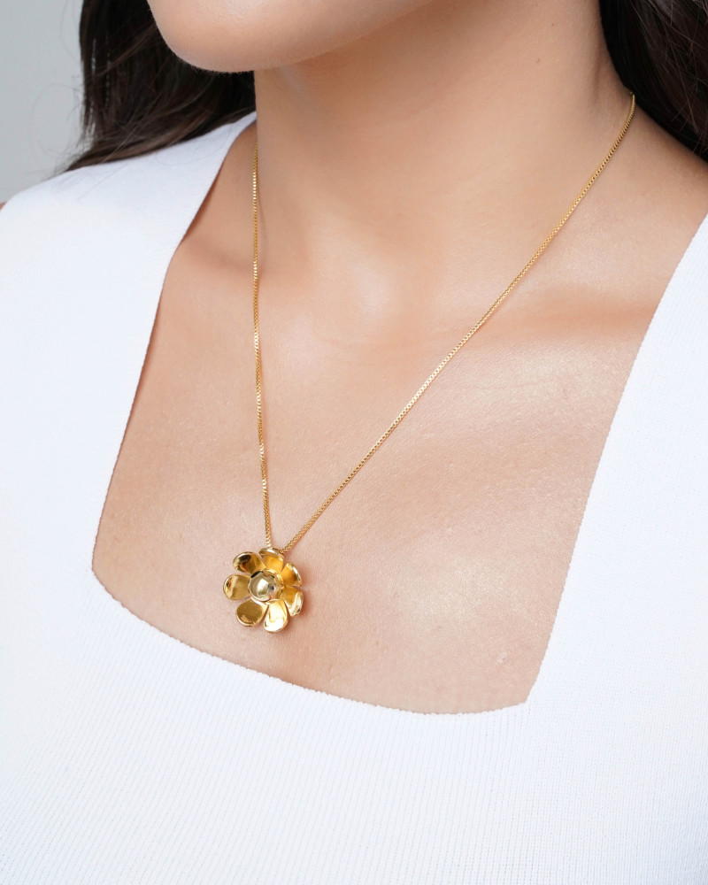 Gargantilha Veneziana Flor Lisa 2.3 cm Banhado a Ouro 18K - 45 cm