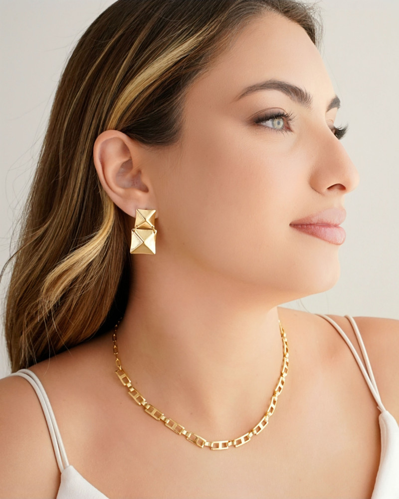 Choker Elos Retangulares 5 mm Banhado a Ouro 18K