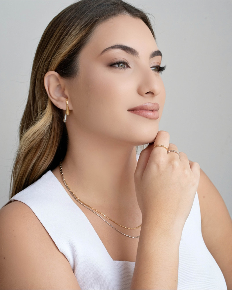 Anel Ajustável Torcido Tamanho M Banhado a Ouro 18K