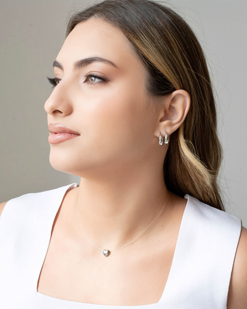 Choker Nylon Coração Liso 8 mm Ródio Branco