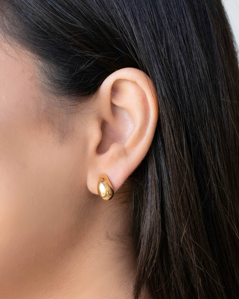 Brinco Gota Lisa ABS 1.6 cm Banhado a Ouro 18K