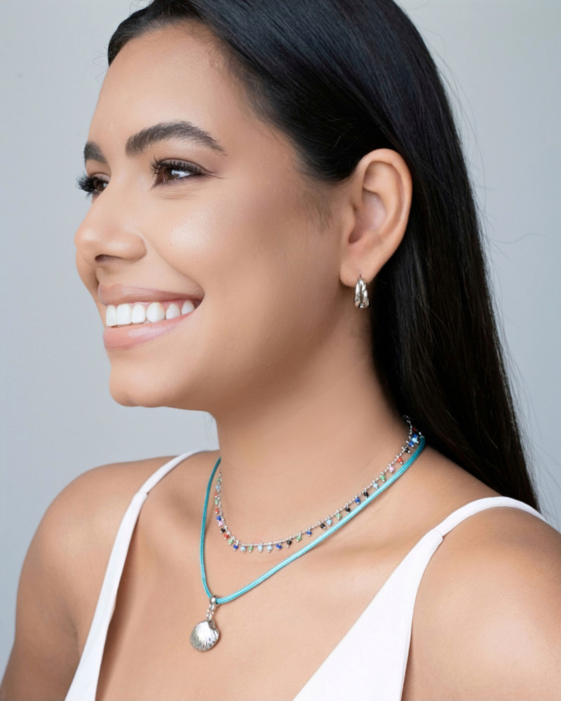 Choker Fio Coreano Verde Água Concha Ródio Branco