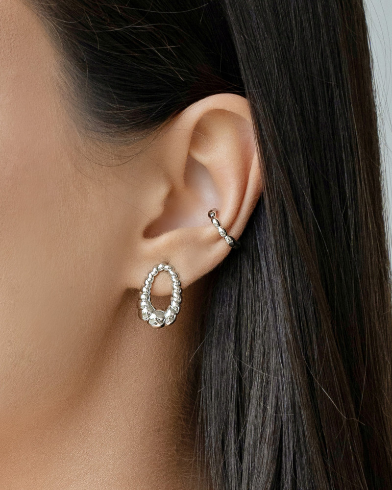 Brinco Oval Torcido 1.8 cm Ródio Branco