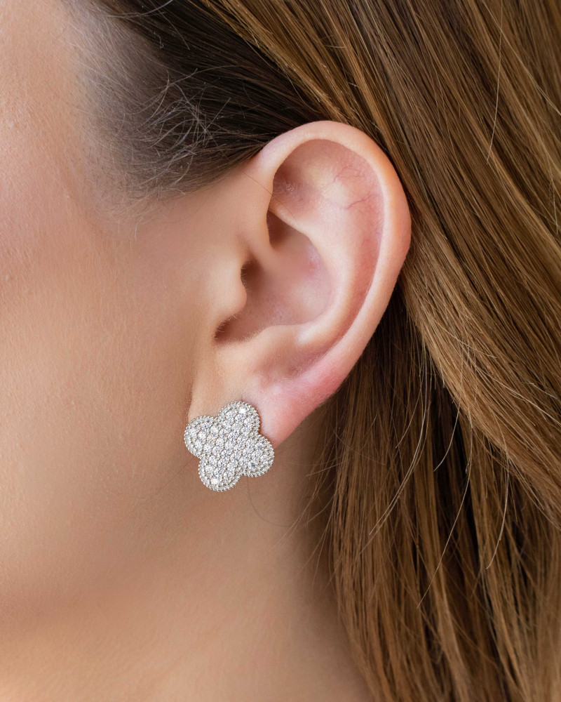 Brinco Trevo Cravejado Cristal 1.8 cm Ródio Branco