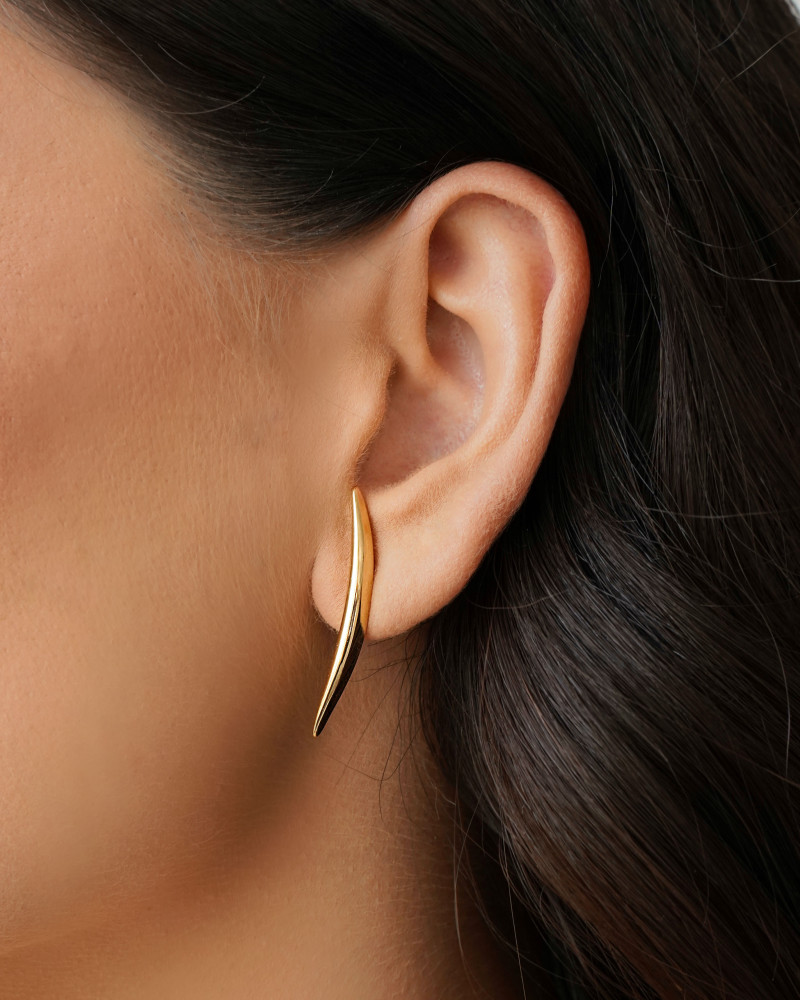 Brinco Fio Abaulado Liso 3.4 cm Banhado a Ouro 18K