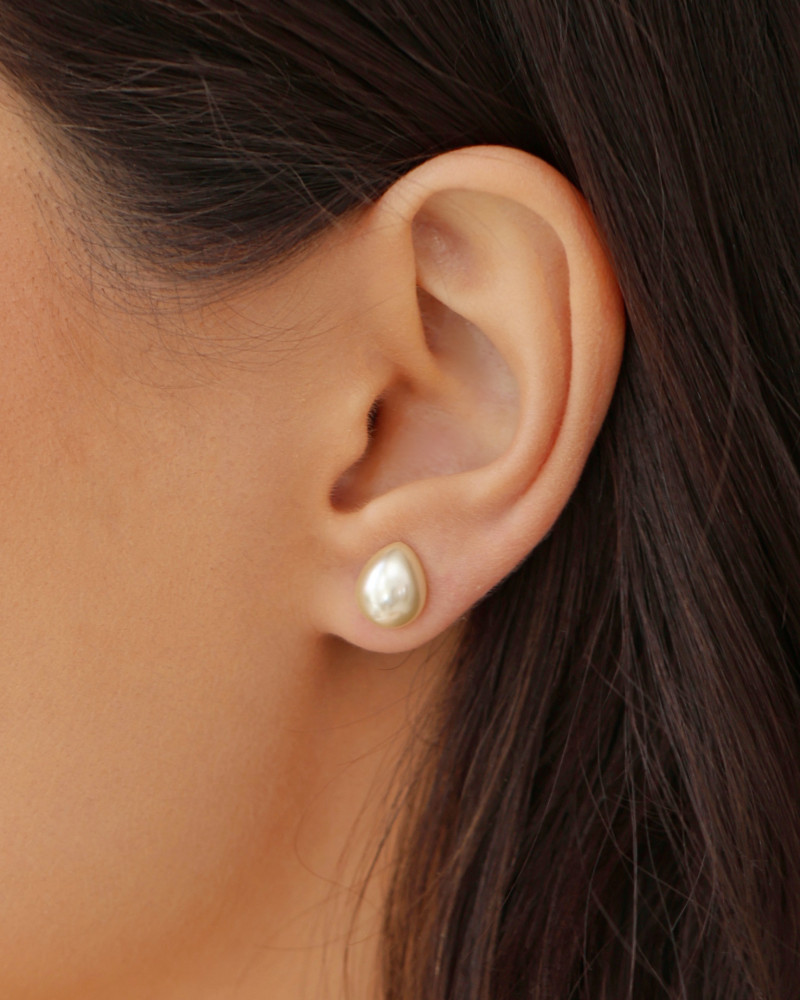 Brinco Gota Pérola 1.0 cm Banhado a Ouro 18K