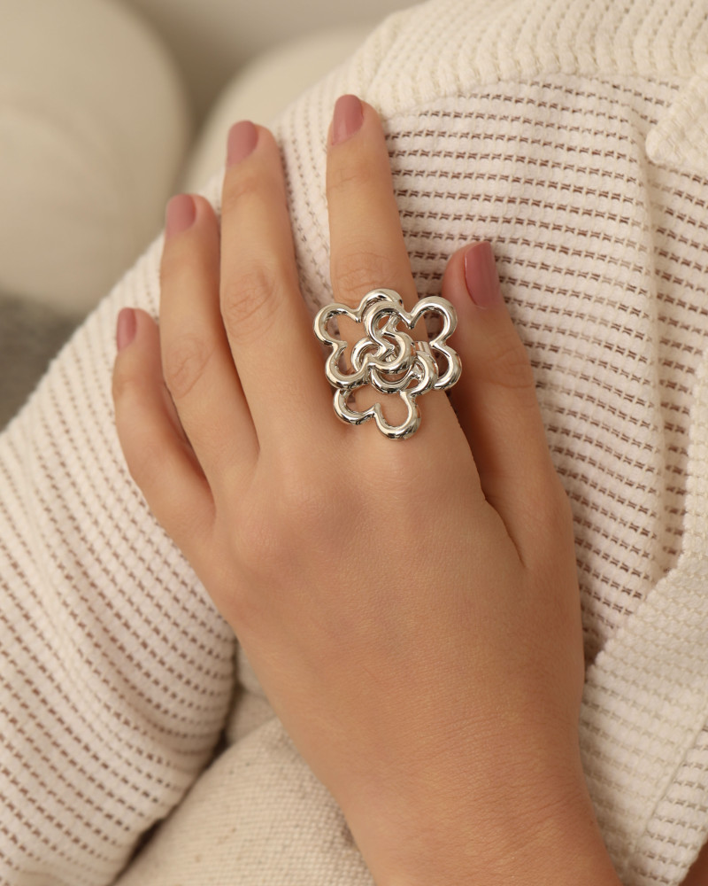 Anel Ajustável Flor Entrelaçada Tamanho G Ródio Branco