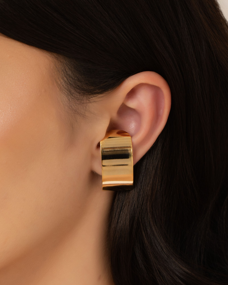 Ear Hook Liso 3.2 cm Flat Banhado a Ouro 18K