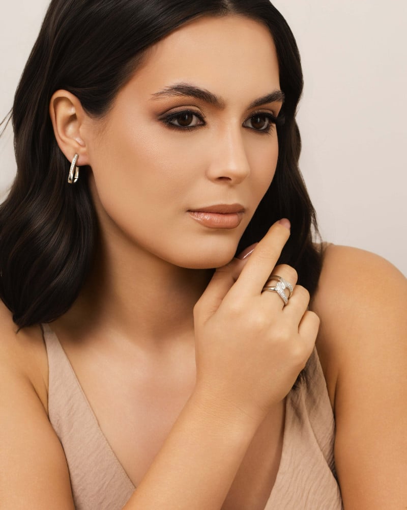 Anel Entrelaçado Cravejado Cristal Tamanho 14 Ródio Branco