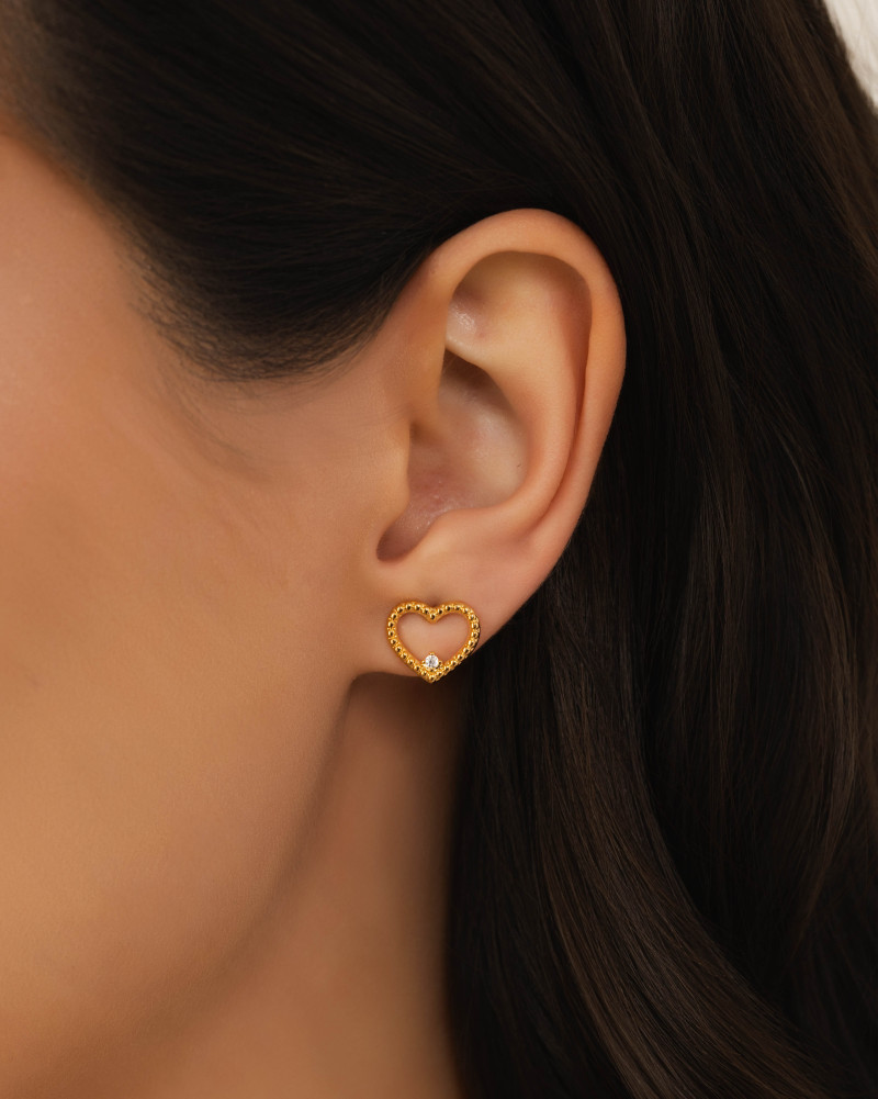 Brinco Coração Ponto de Luz Cristal 1.0 cm Banhado a Ouro 18K