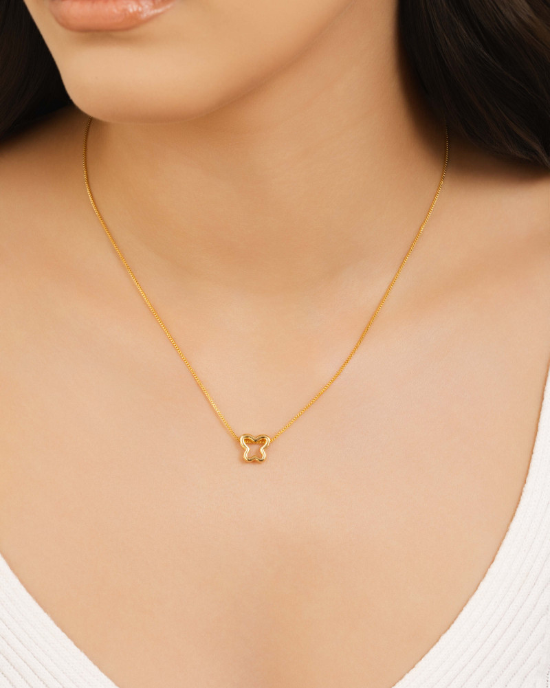 Gargantilha Veneziana Borboleta Vazada Banhado a Ouro 18K - 45 cm