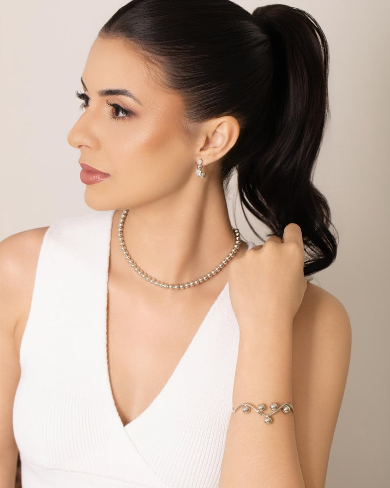 Bracelete Ondas Bolas Lisas Ródio Branco