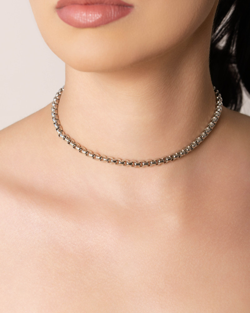 Choker Elos Quadrados 5 mm Ródio Branco