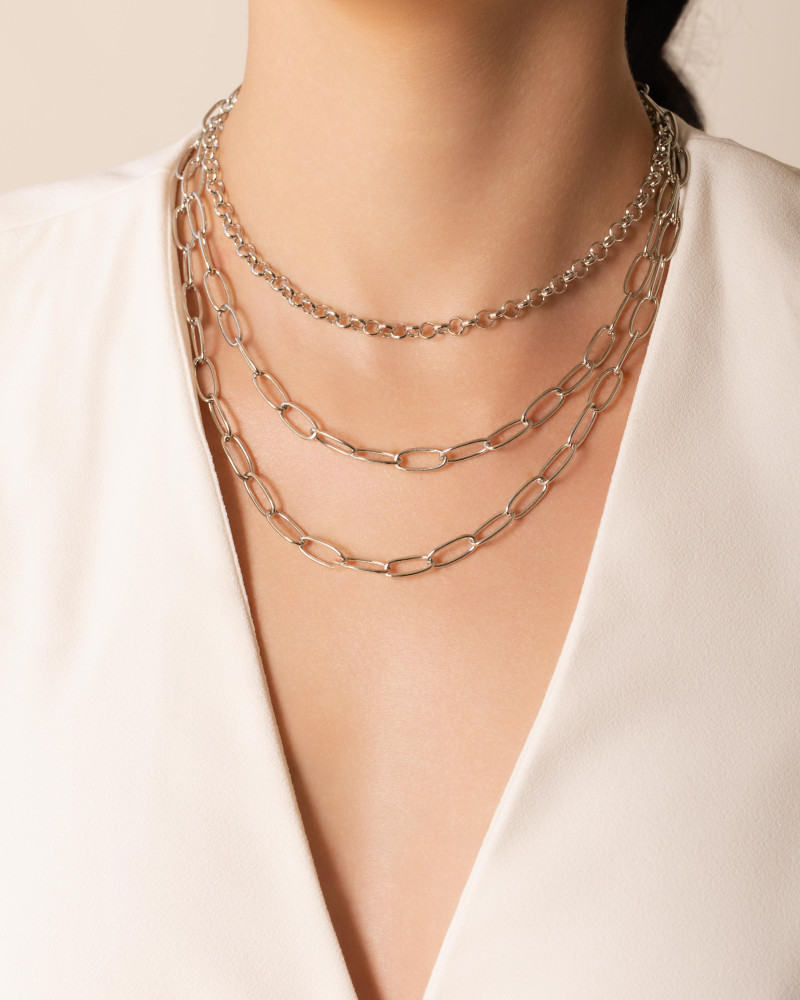 Gargantilha Tripla Elos Ovais e Portugueses Ródio Branco