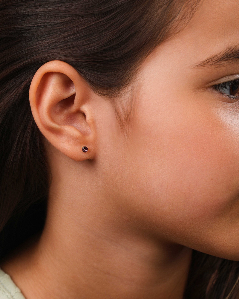 Brinco Infantil Ponto de Luz Ametista 3 mm Tarraxa Baby Banhado a Ouro 18K