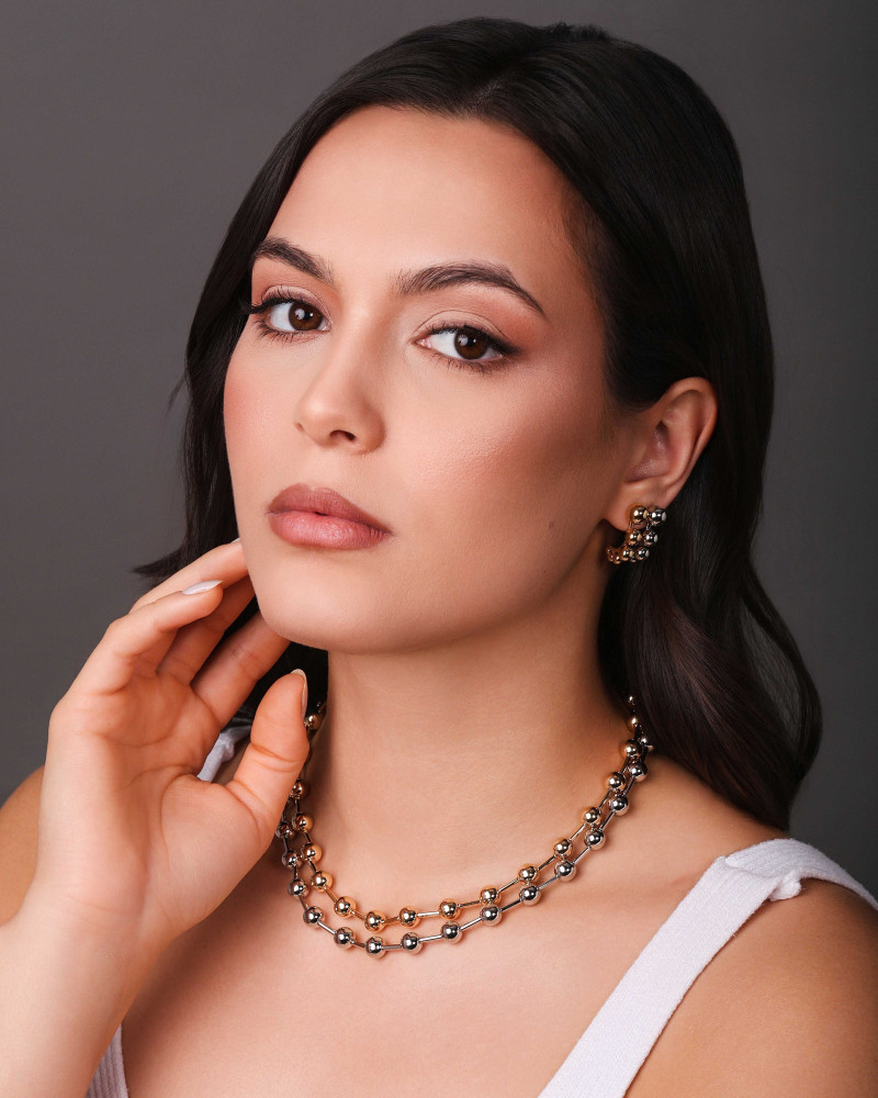 Brinco Palito Curvado Bolas Lisas Ródio Branco