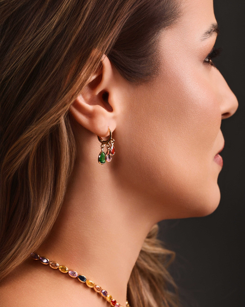 Brinco Argola Click Gotas Coloridas 2.5 cm Banhado a Ouro 18K