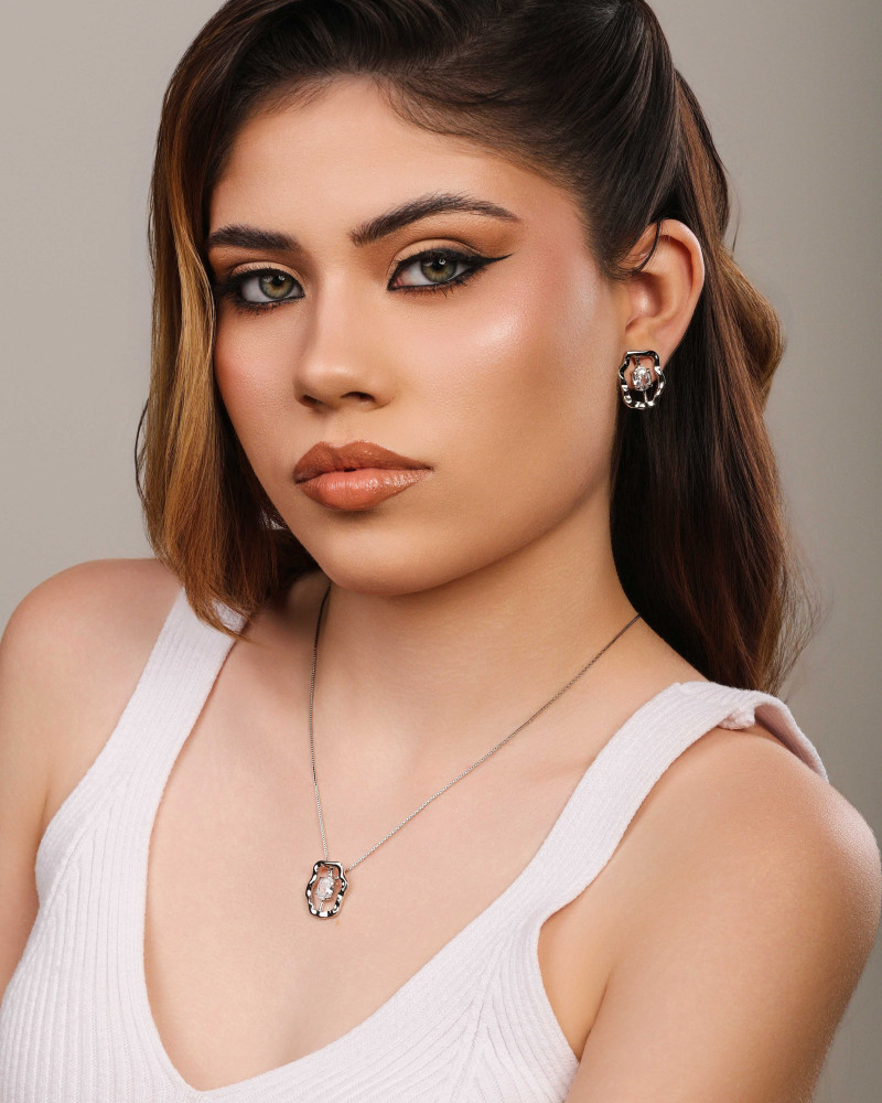 Gargantilha Oval Orgânico Ponto de Luz Cristal Ródio Branco - 45 cm