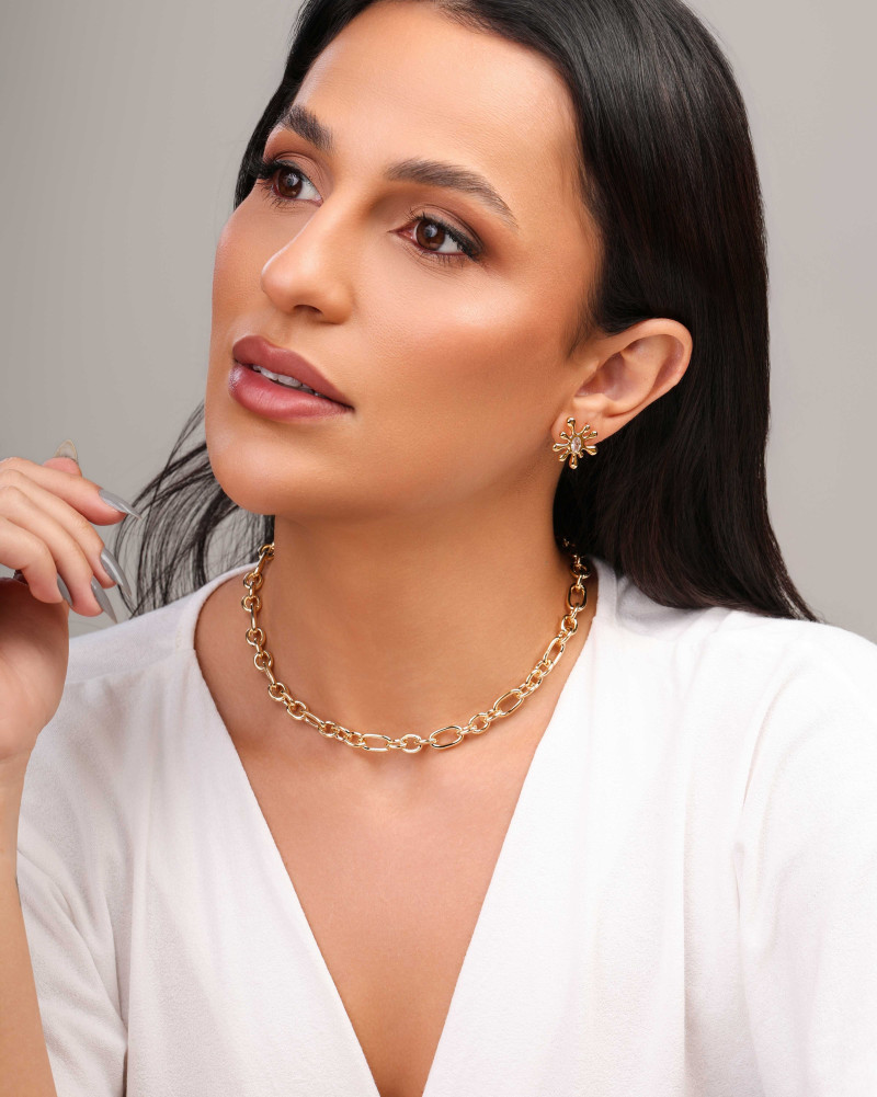 Brinco Orgânico Splash Ponto de Luz Oval Cristal Banhado a Ouro 18K