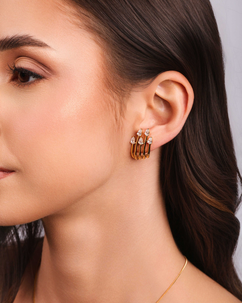 Ear Hook Filetes Gotas Cristal Banhado a Ouro 18K